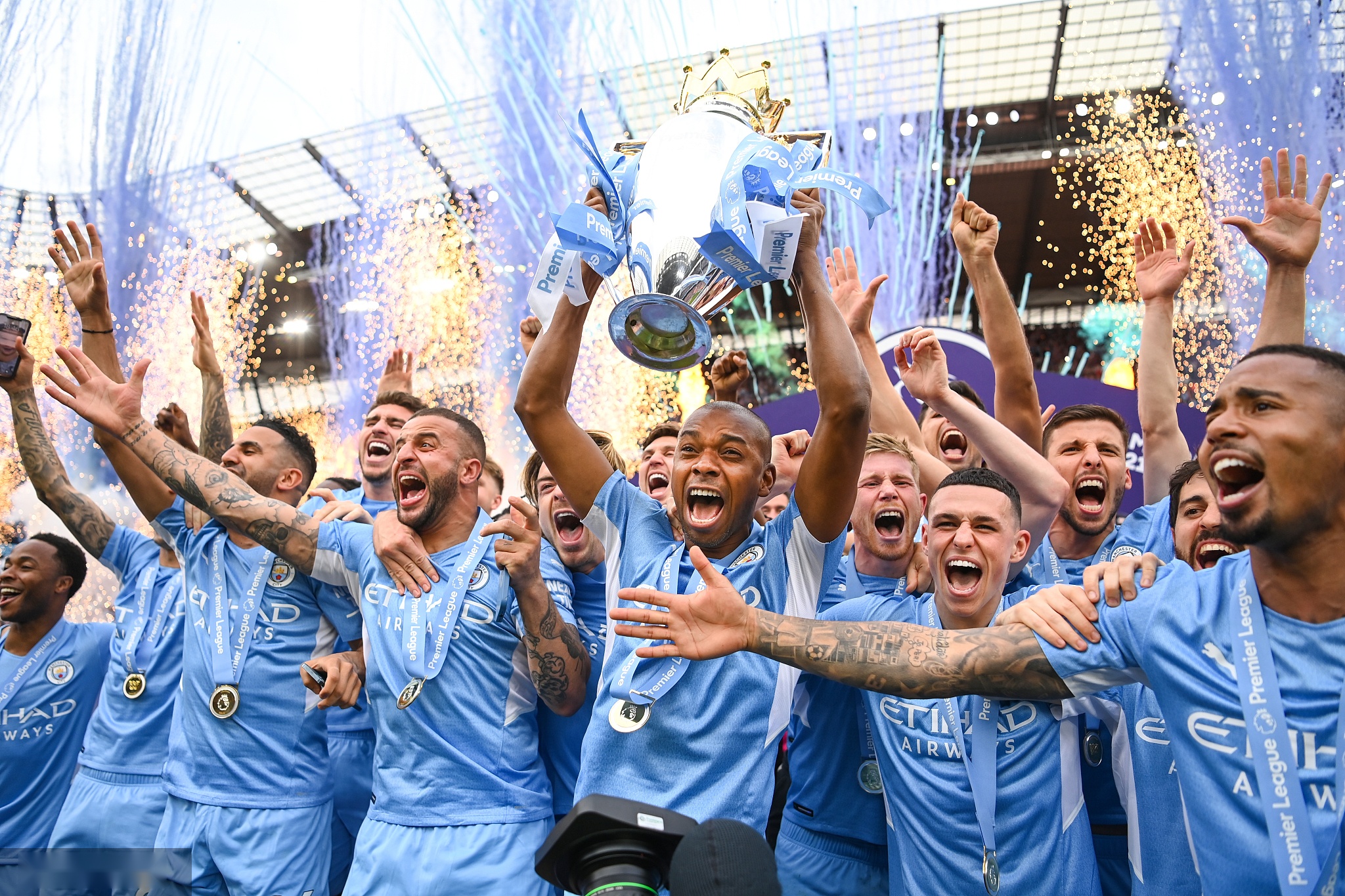 前是曼城内 前是曼城内